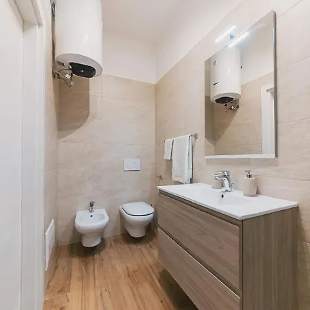 Apulia 3* Bari