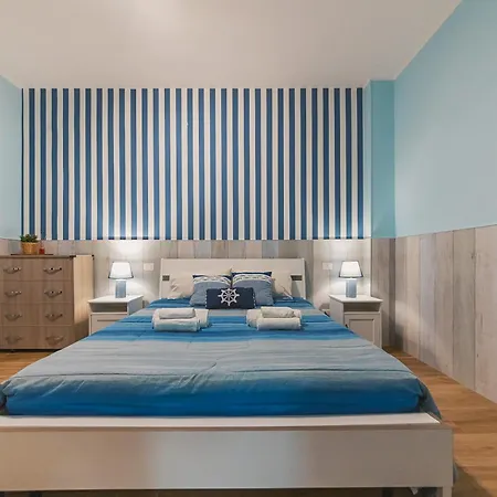 Apulia Πανσιόν 4*